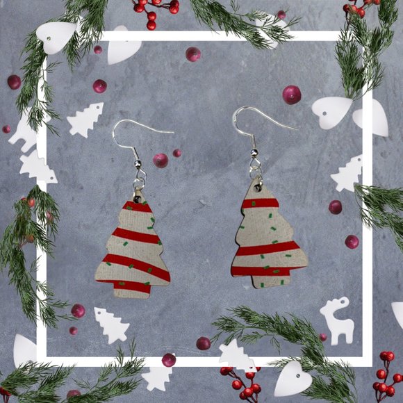 Festive Tree Dangling Earrings - Picture 1 of 2